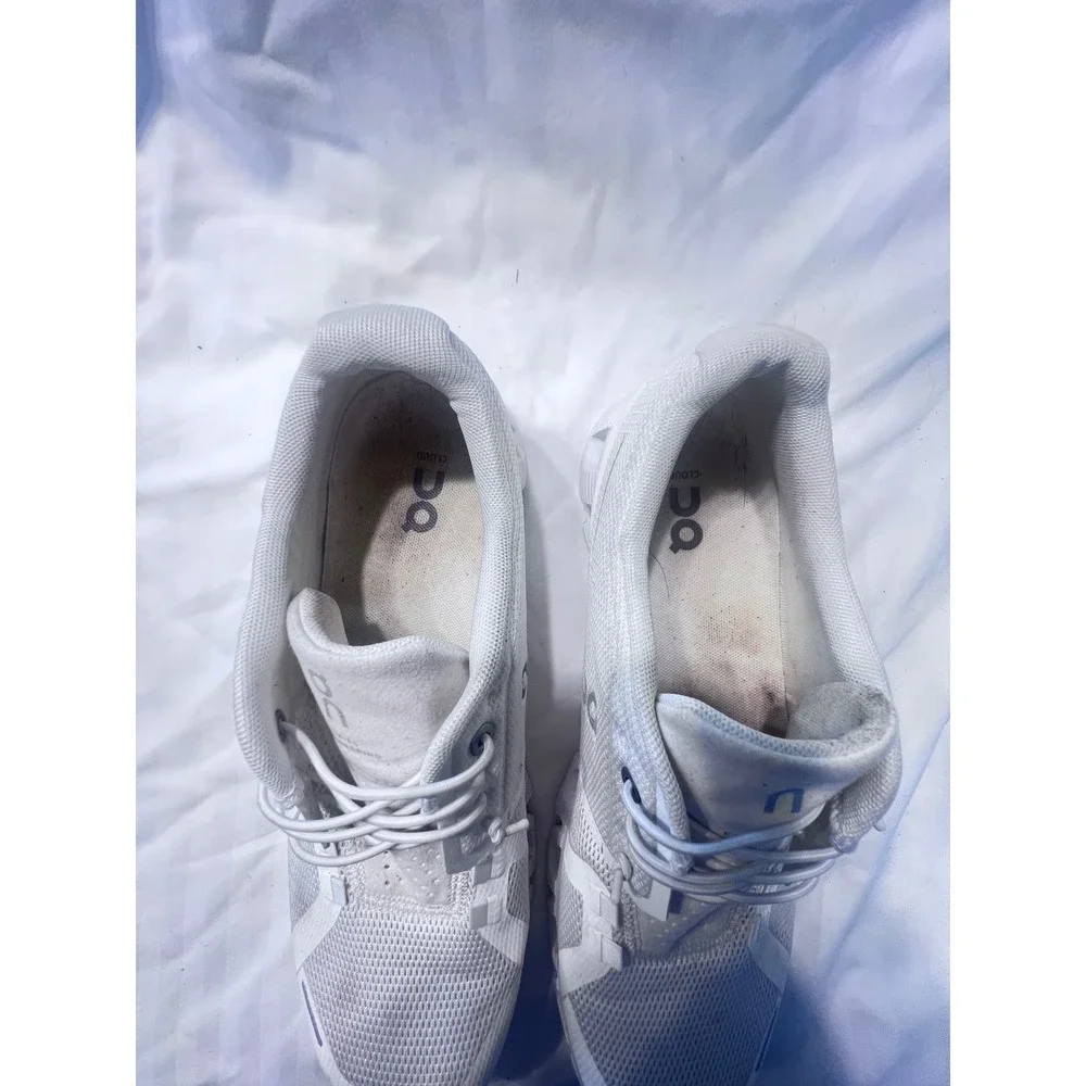 On Cloud 5 Womens Running Shoes White Mesh Sneakers 59.98373 US 9.5